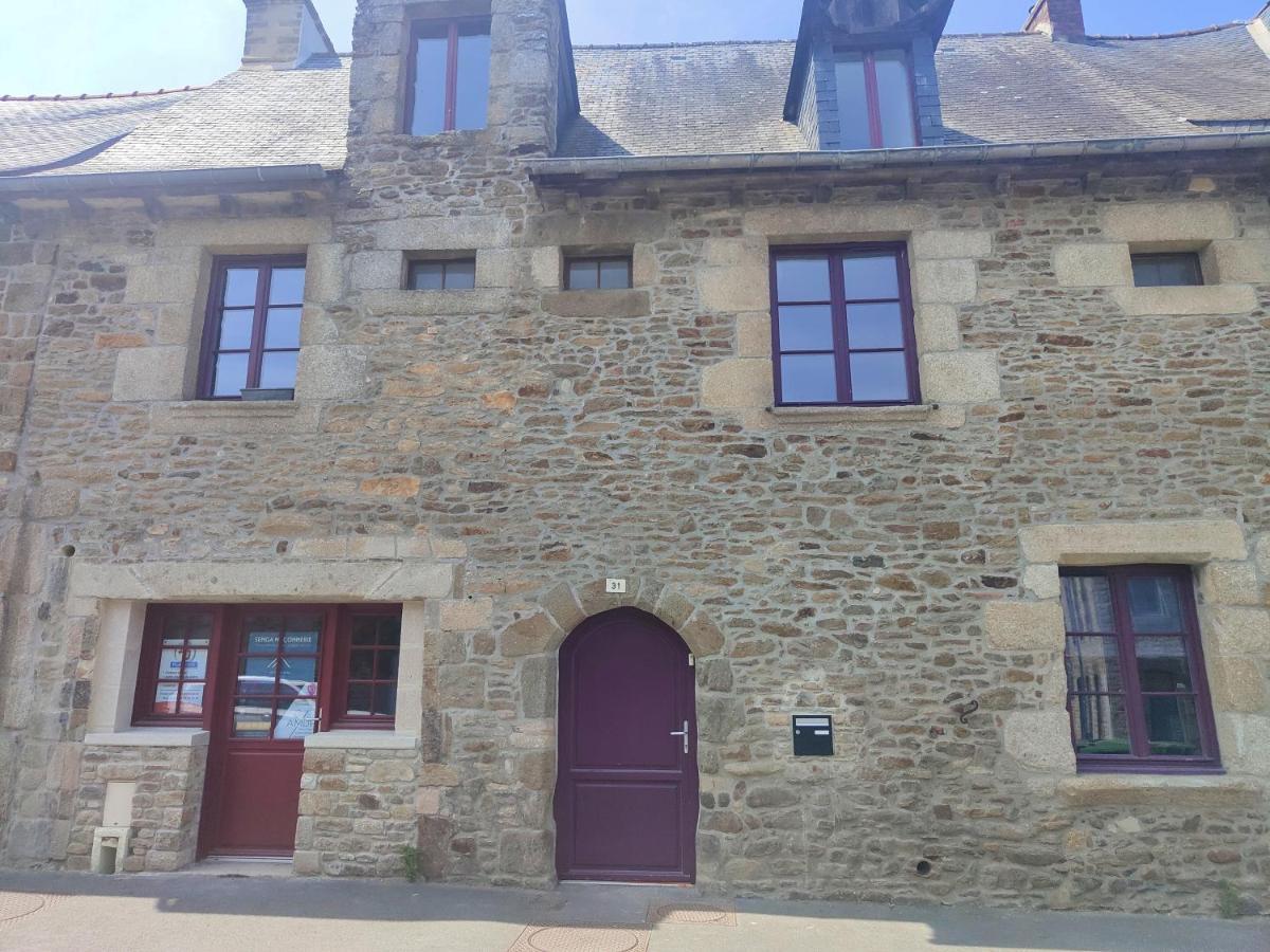 Appart Halo Et Duplex Les Filles Dinan Exterior photo